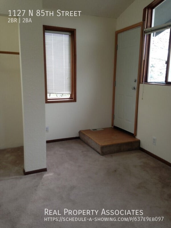 Building Photo - 1127 N 85th St