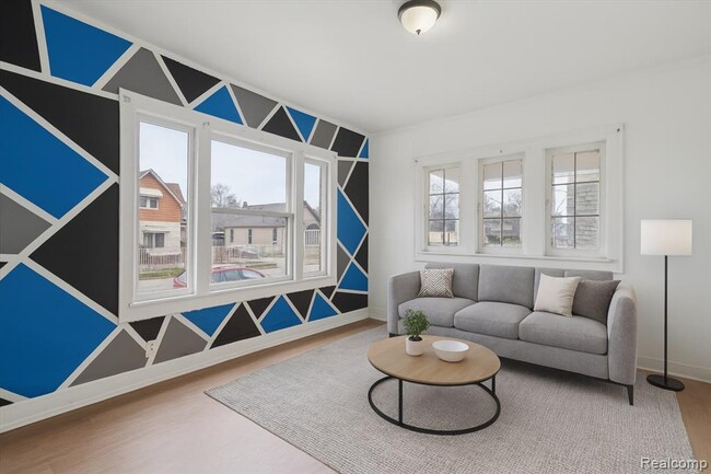 Building Photo - 5421 Toledo St