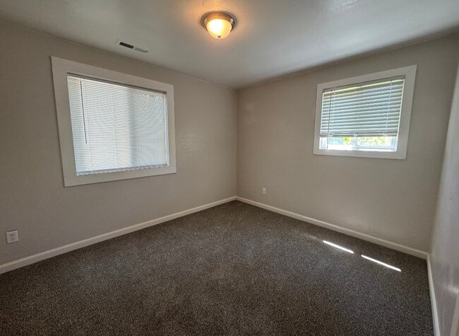 Building Photo - 86023rd