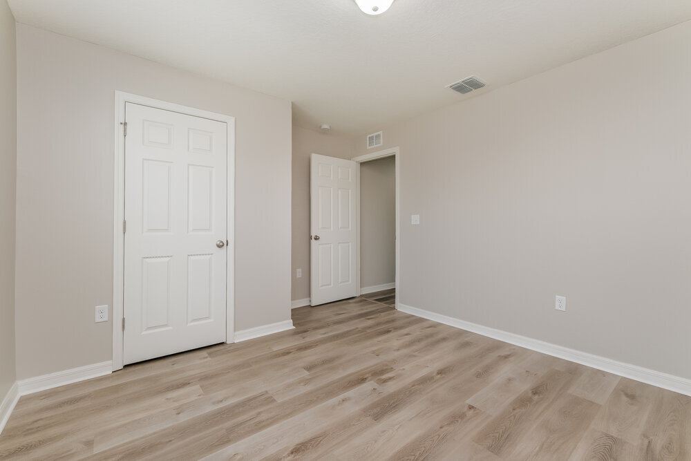 Building Photo - 6643 Wirevine Dr