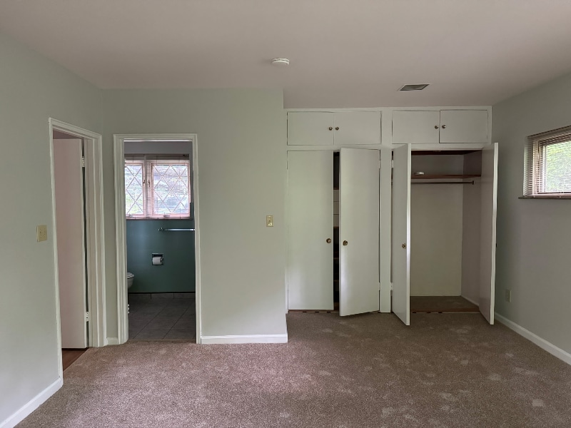 Building Photo - 2394 Fishinger Rd