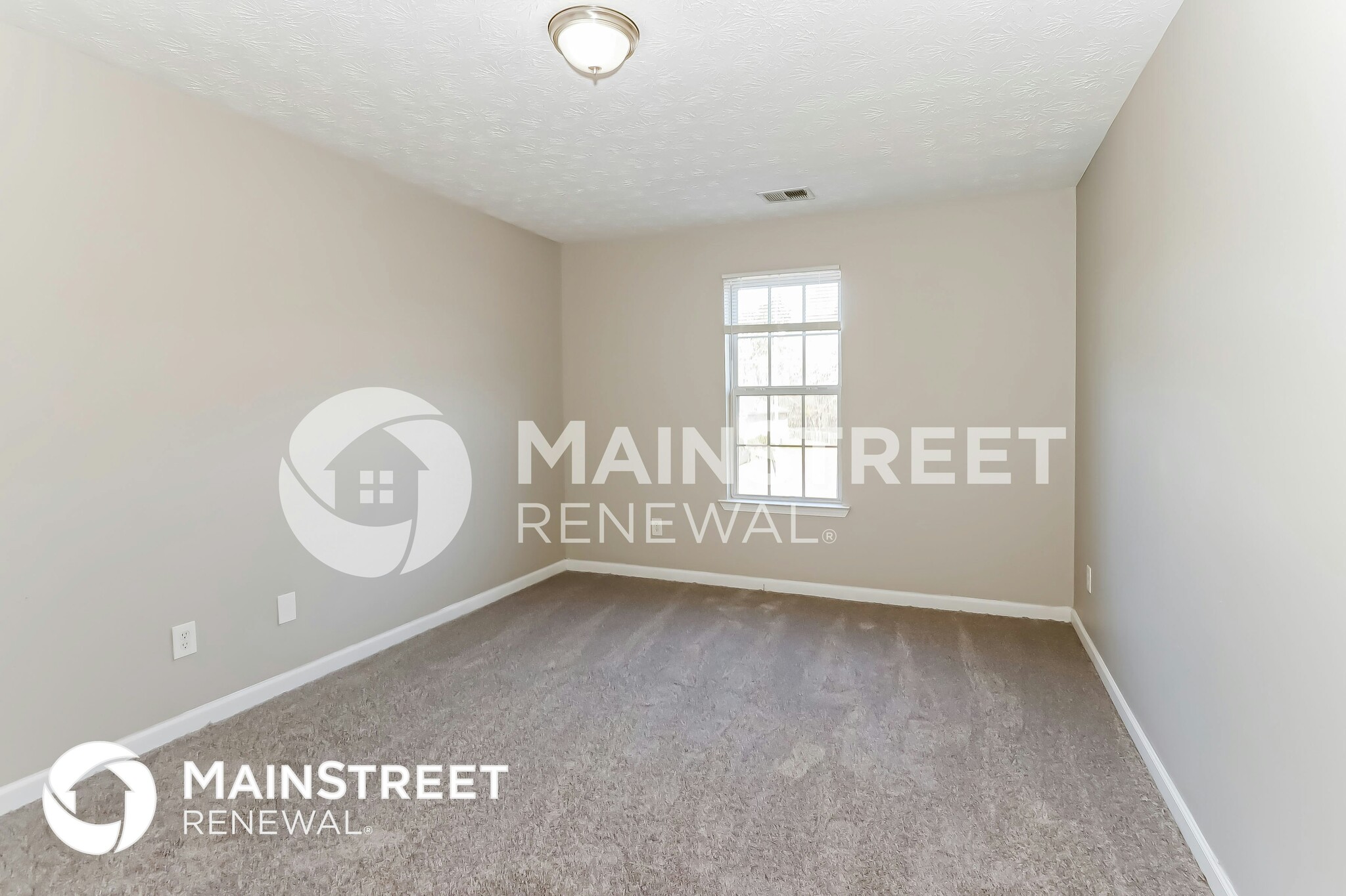 Building Photo - 290 Pleasant Hills Dr