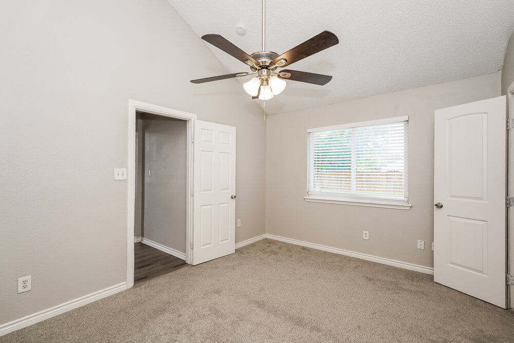 Building Photo - 6721 Rhea Ridge Dr
