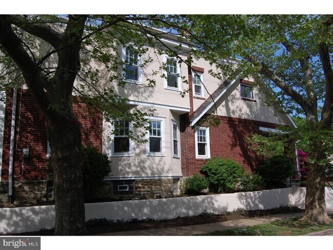Building Photo - Newly Renovated Mt. Airy Corner Home — Hig...