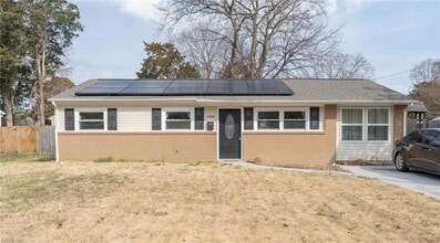 Building Photo - 3528 Chester St