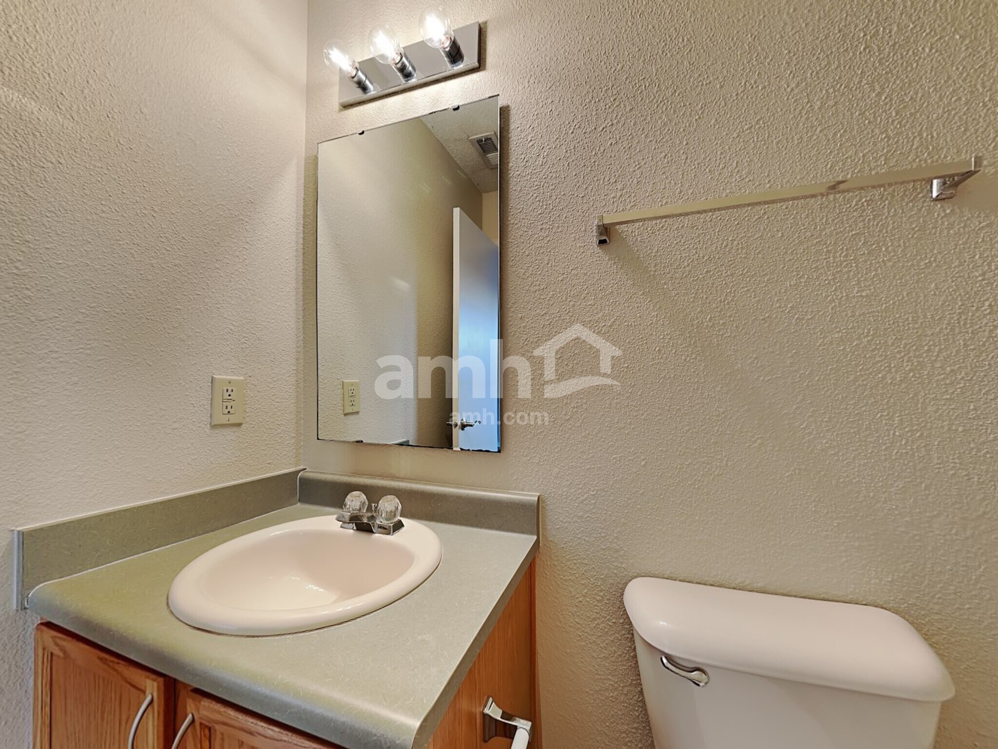 Building Photo - 13342 Allegiance Dr