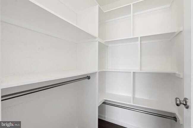 Building Photo - 23167 Flora Mure Dr