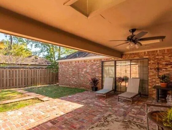 Building Photo - 7080 Blarney Dr