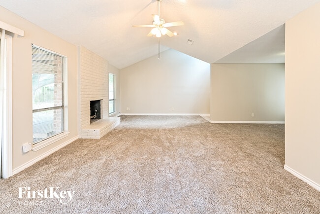 Building Photo - 23522 Earlmist Dr