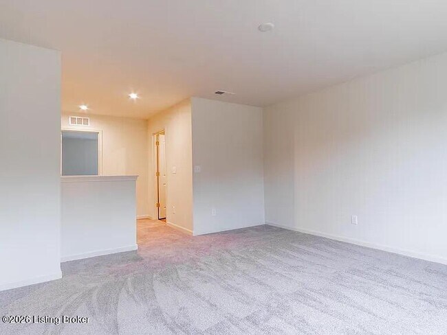 Building Photo - 4003 White Pne Ln