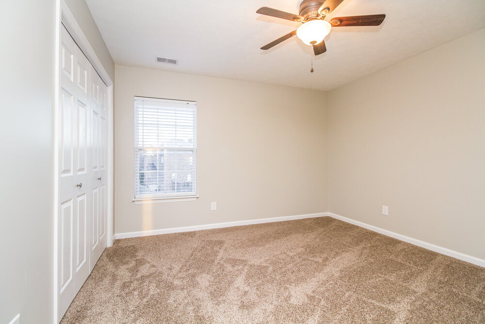 Building Photo - 105 Latham Ct