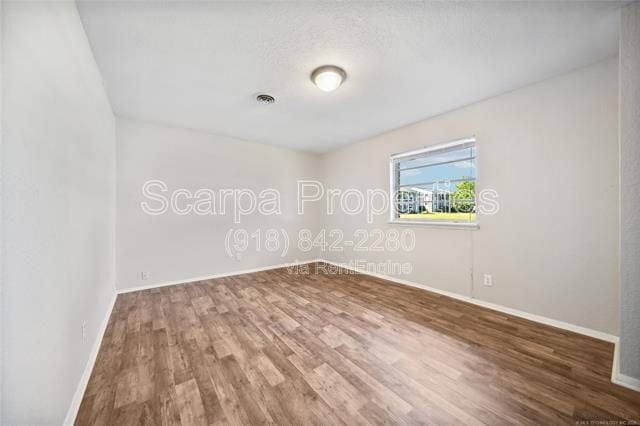 Building Photo - 5520 E 47th Pl