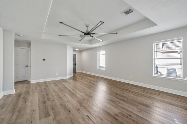 Building Photo - 1111 Kingbriar Cir