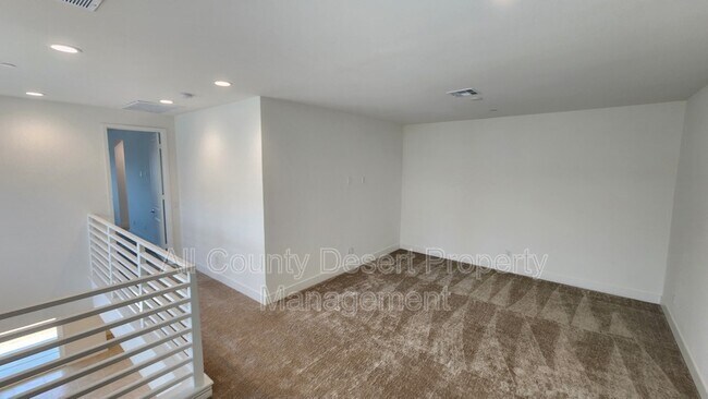 Building Photo - 43151 Passagio Lago Way