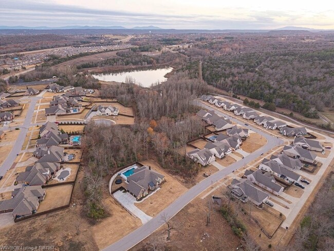 Building Photo - 9512 Shire Valley Ct