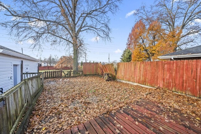 Building Photo - 2709 Kilbourne Ave