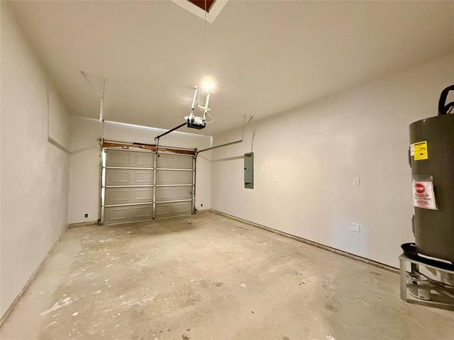Building Photo - 308 SW 14th St