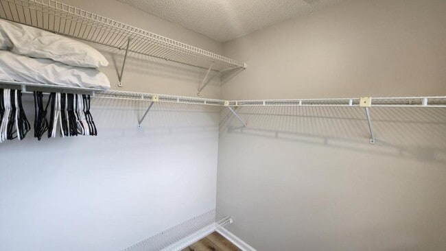 Building Photo - 203 Double Eagle Dr