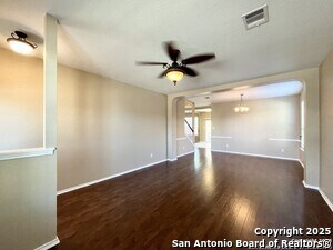 Building Photo - 6811 Karnes Leaf