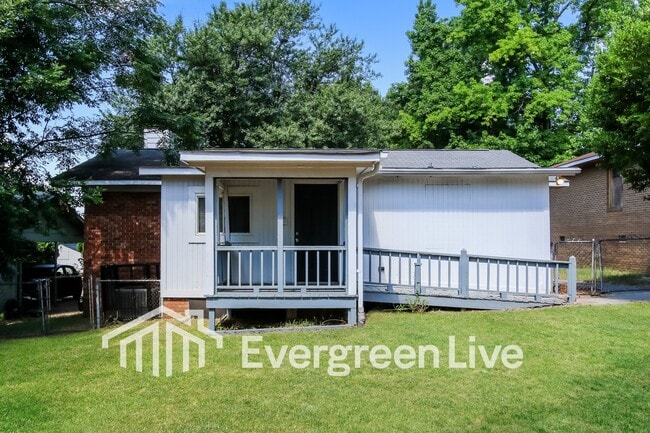 Building Photo - 1656 Kentucky Ave