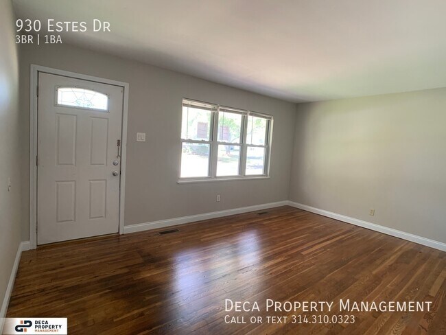 Building Photo - 3 Bedroom House
