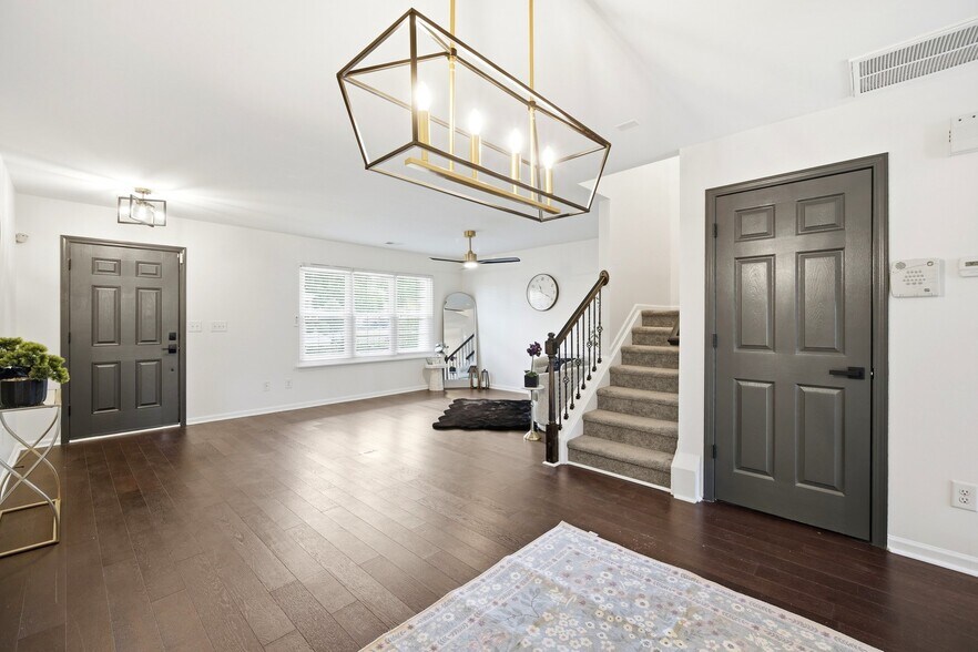Building Photo - 6105 Warrior Avenue