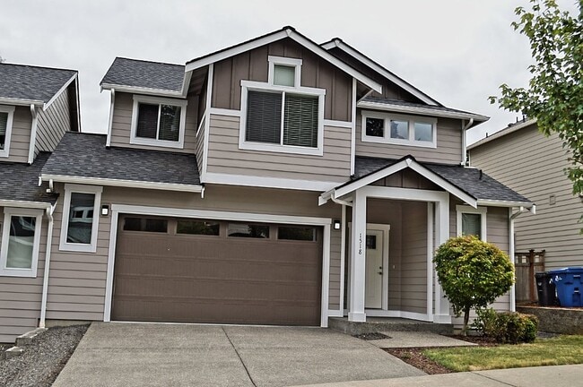 Building Photo - 1518 Onyx St SE