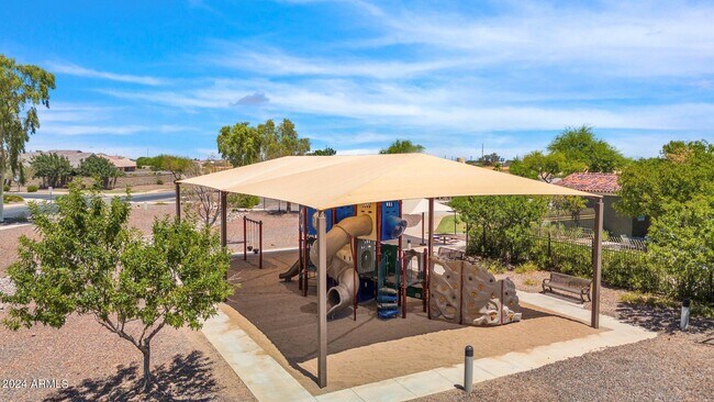Building Photo - 40911 W Tamara Ln