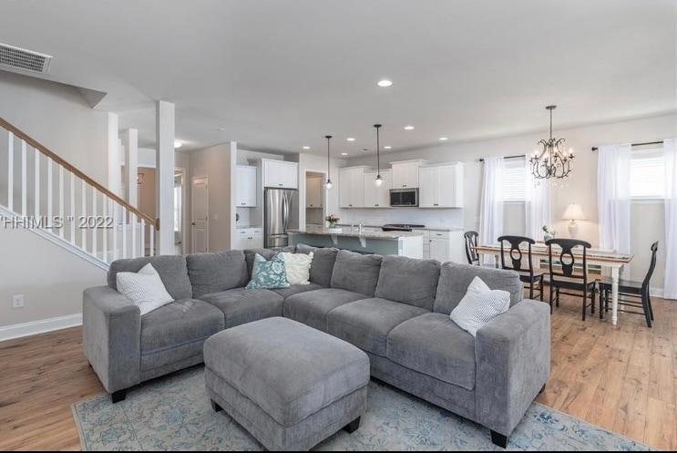 No furniture in the house - 203 Rudder Run