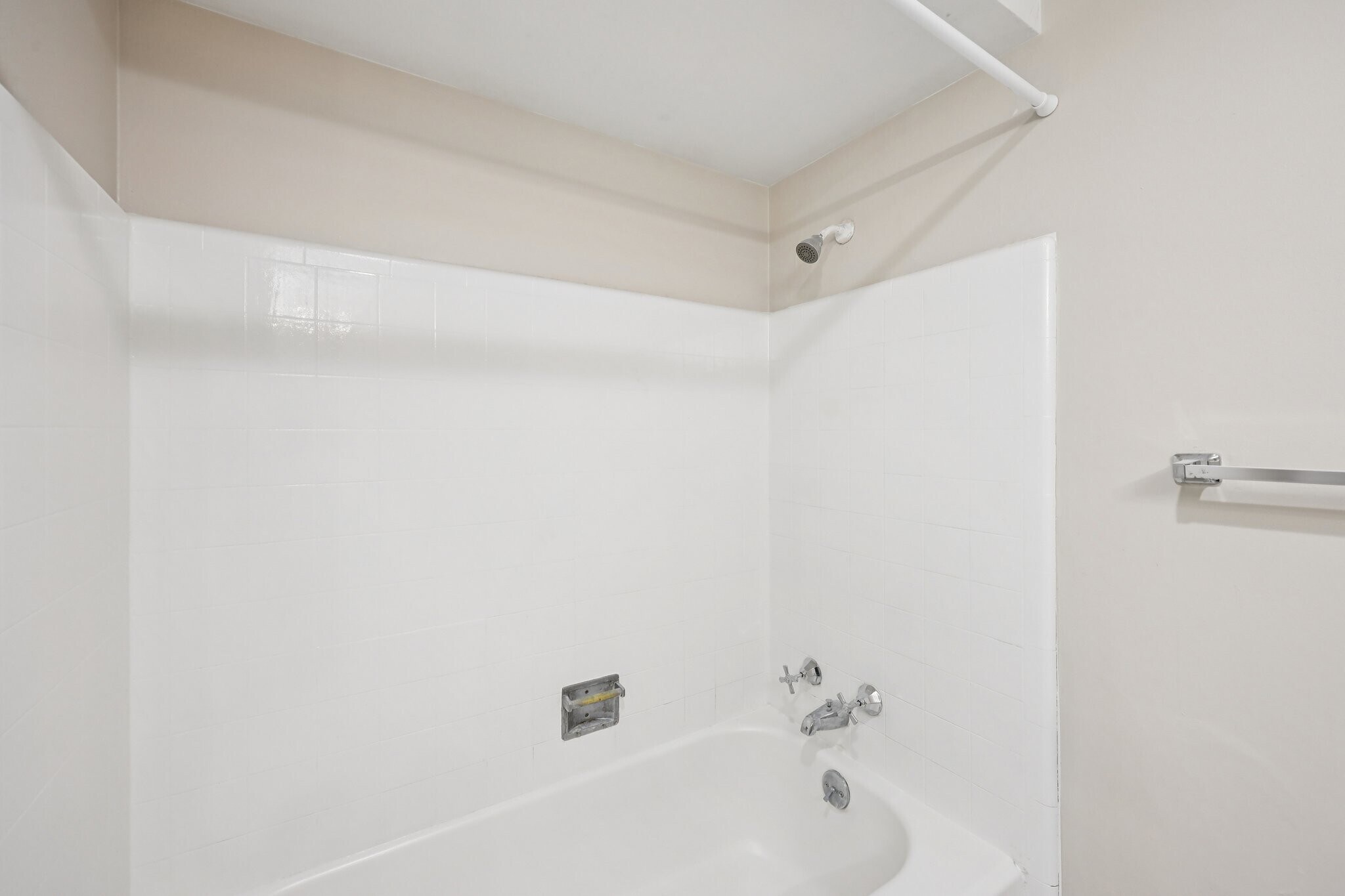 Building Photo - 1850 S Wasatch Dr