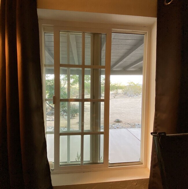 Building Photo - Charming 3-Bedroom Home for Rent in Lander...