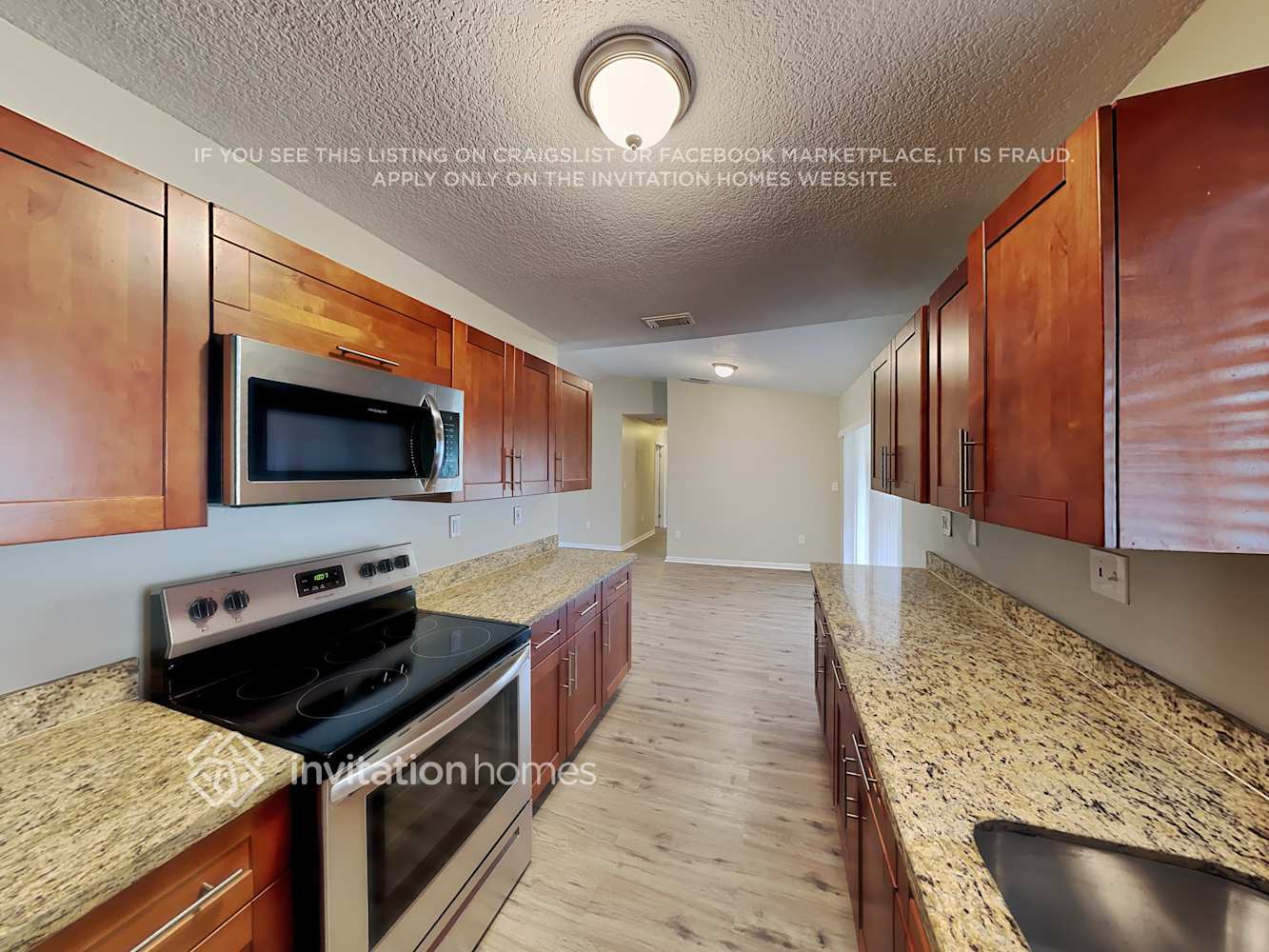 Building Photo - 17035 SW 145th Ave