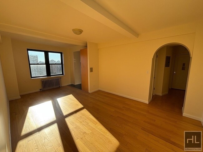 Building Photo - AMSTERDAM AVENUE