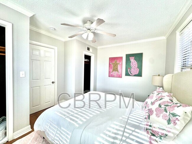 Building Photo - 2702 23rd St