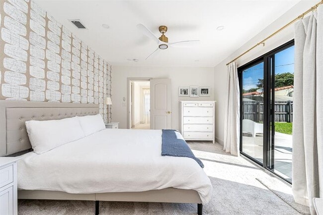 Building Photo - 1604 NE 16th Ave