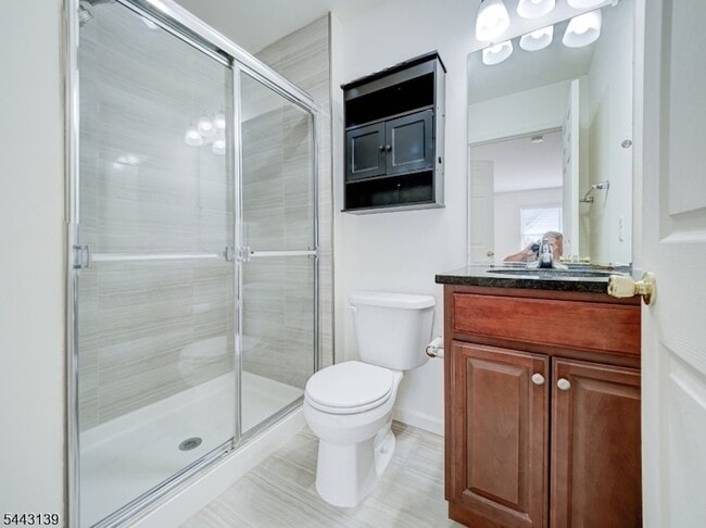 Building Photo - 26 DeCroce Ct