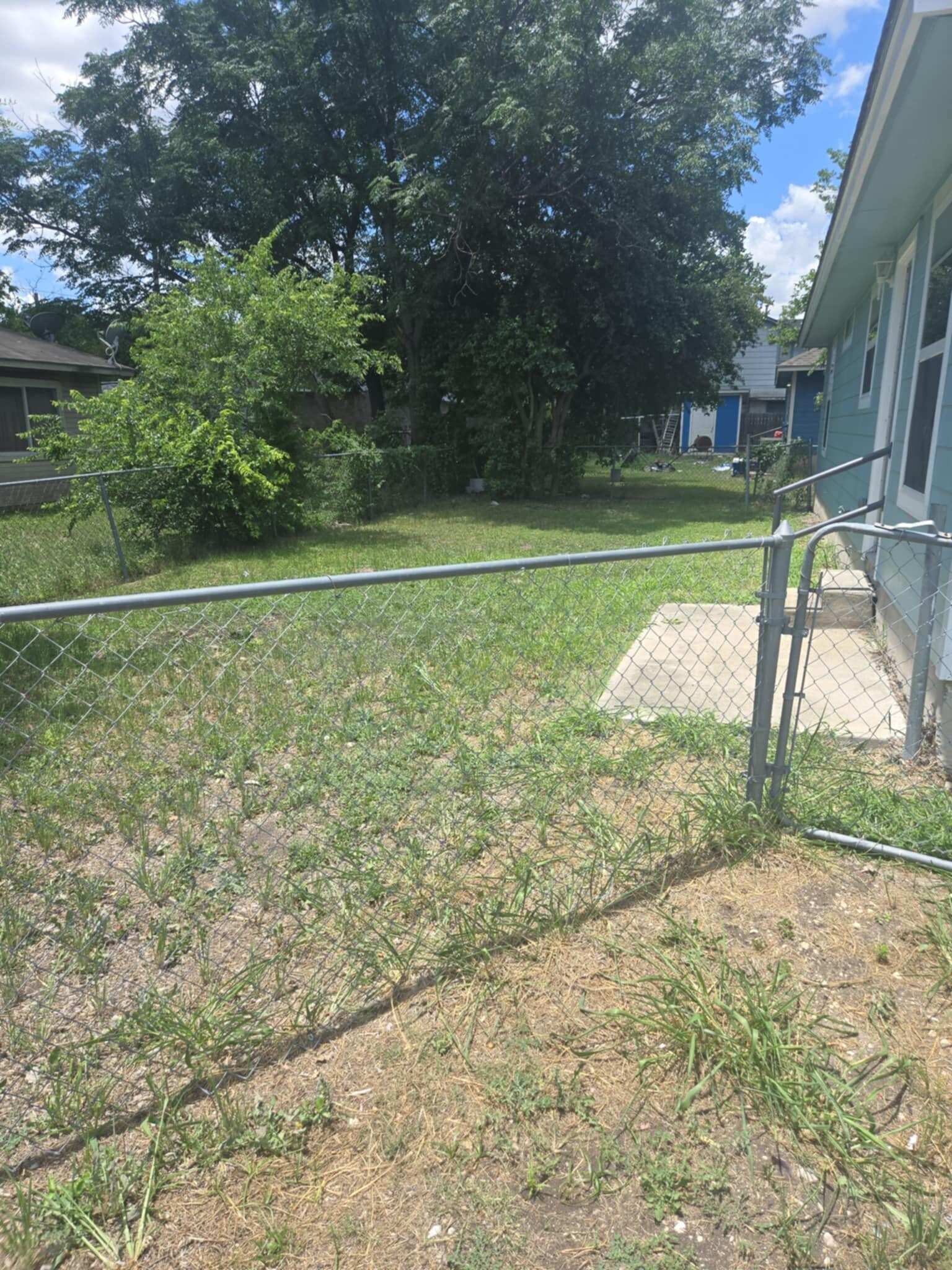 Building Photo - 1410 Colima St