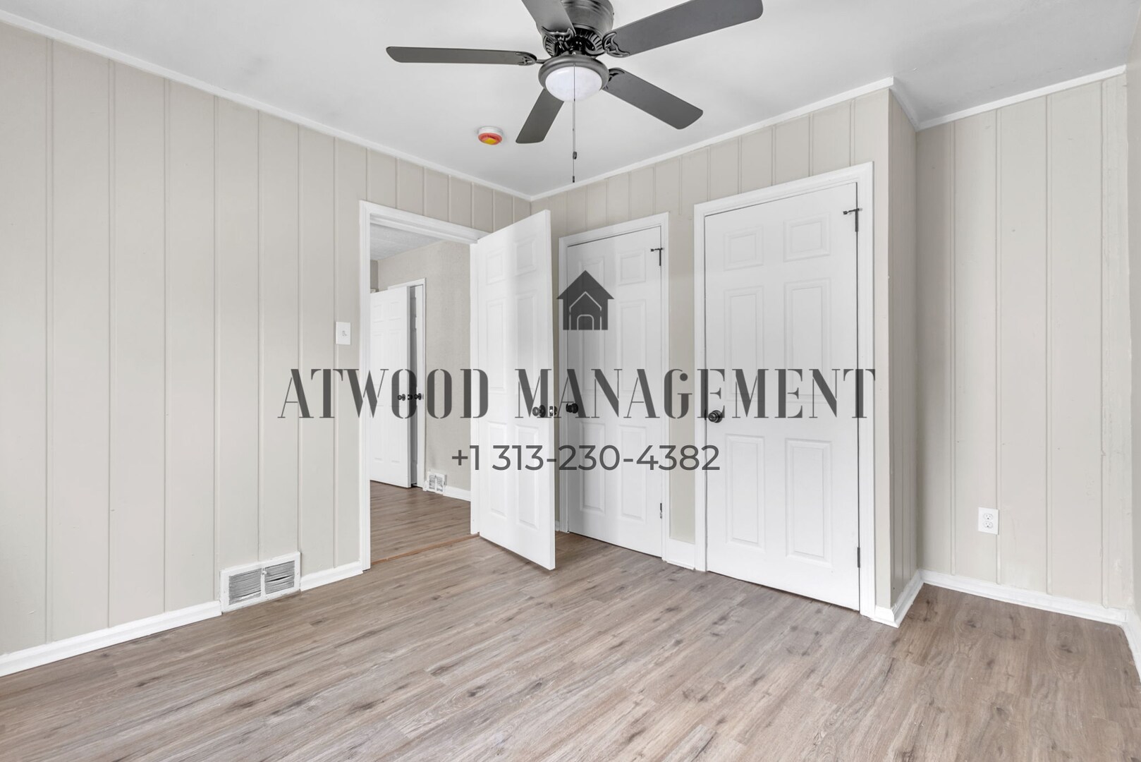 Building Photo - This beautifully updated 2-bedroom, 1-bath single-family home is ready for move-in!