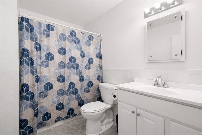 Building Photo - 147 Milk St