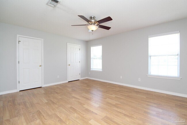 Building Photo - 9562 Parker Pl Dr