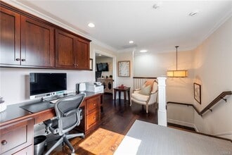 Building Photo - 5433 Castle Knoll Rd