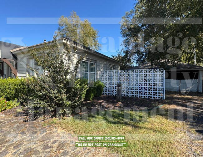 Building Photo - 846 Donaghey Ave