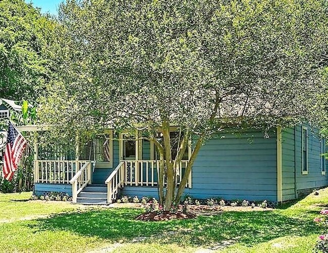 Building Photo - 1671 E Pine Lake Cir