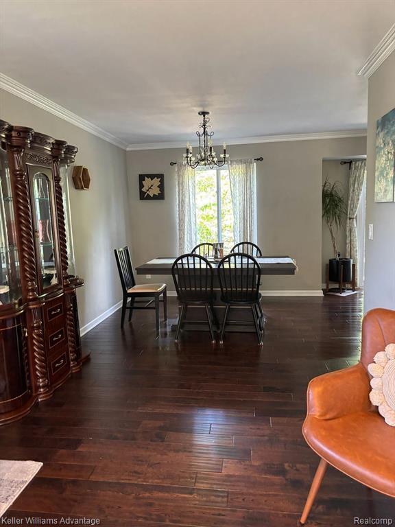 Building Photo - 2057 Holly Berry Ln