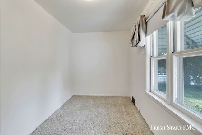 Building Photo - Cozy and Convenient Home for Rent