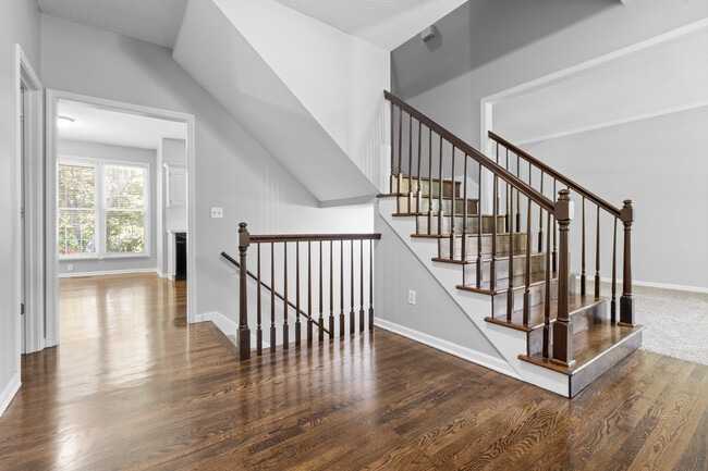 Building Photo - 6128 157th St