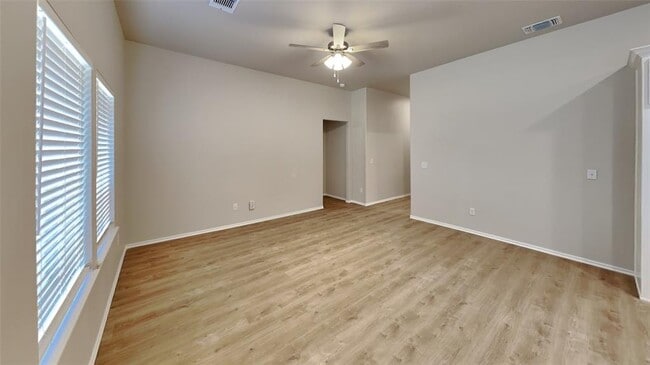 Building Photo - 12700 Elba Dr