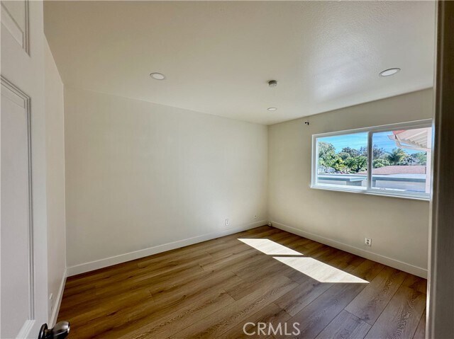 Building Photo - 15 Butler St