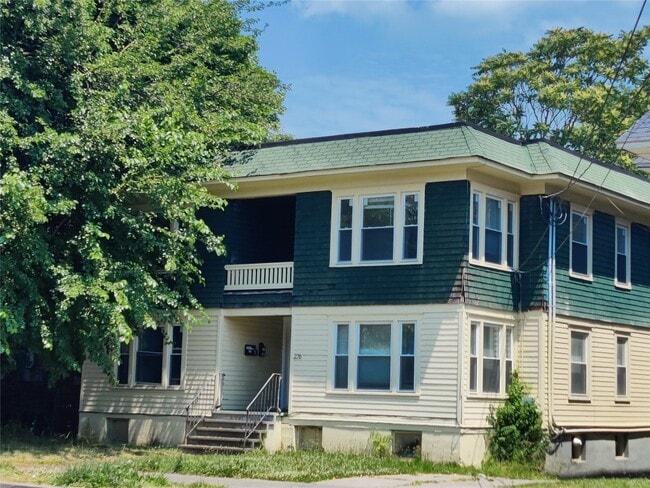 Primary Photo - 276 Main St