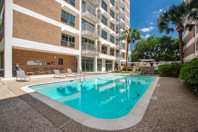 Building Photo - 3614 Montrose Blvd